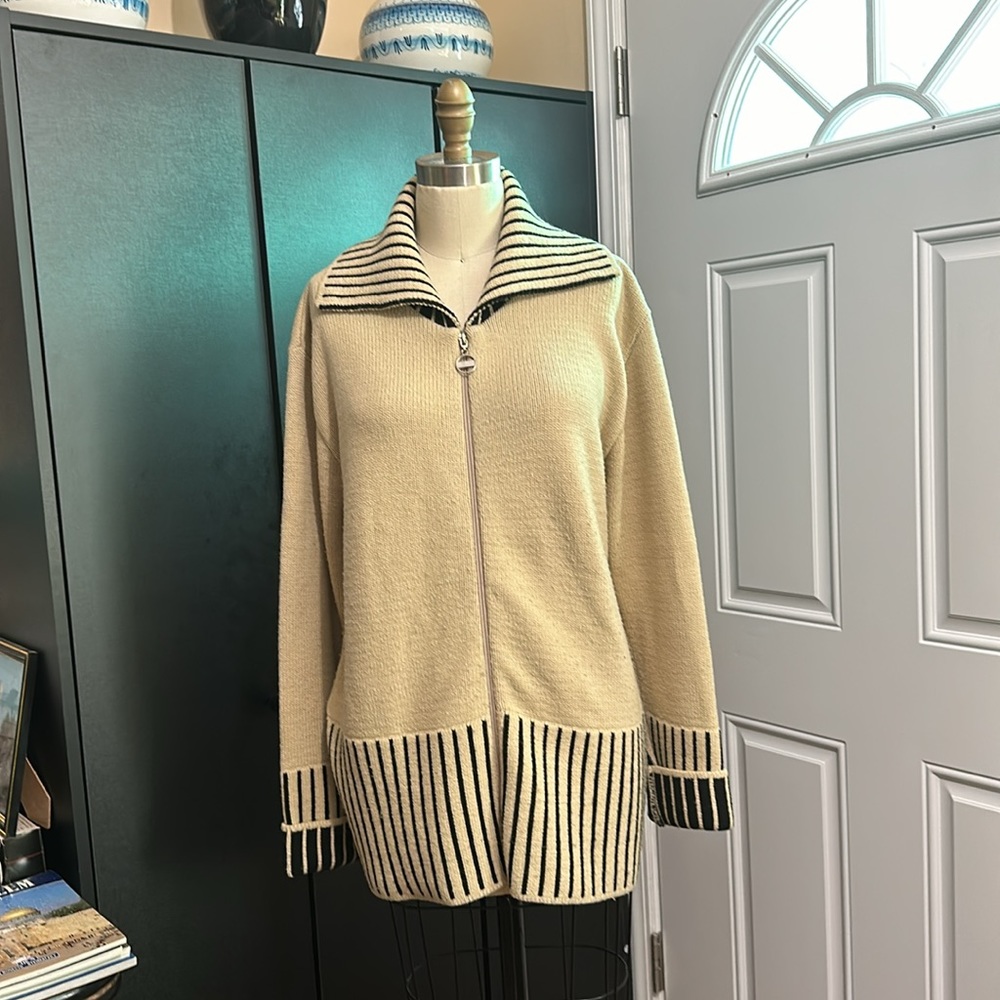 🌺 BEAUTIFUL STRETCH CARDIGAN FROM BRITAIN 🇬🇧